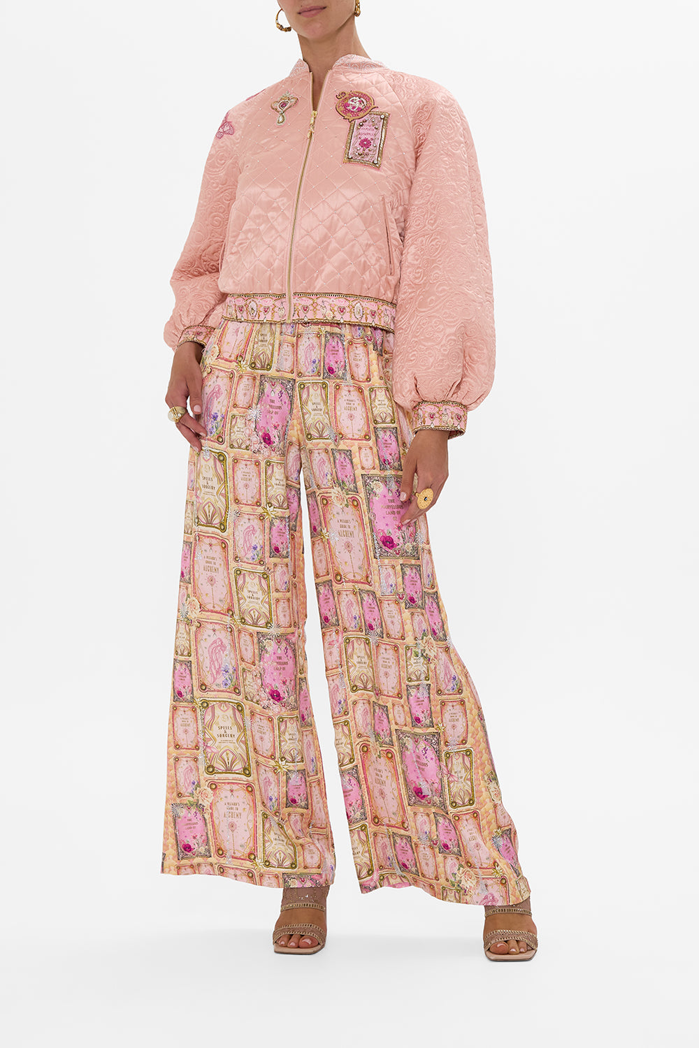 CAMILLA_00036396_BLOUSON_SLEEVE_BOMBER_TOTALLY_OZMOPOLITAN_1