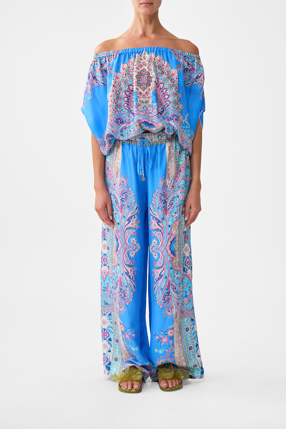 CAMILLA_00036875_OFF_SHOULDER_ELASTIC_TOP_FOOTSTEPS_IN_FOLKLORE1