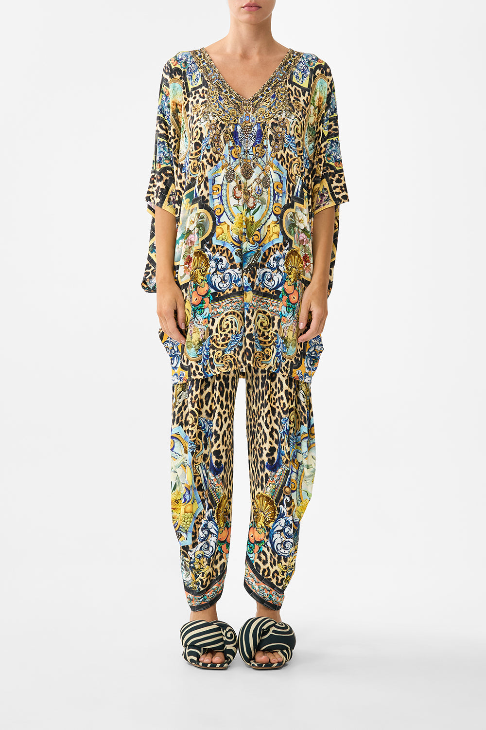 CAMILLA_00040468_BAT_SLEEVE_DRESS_SEVILLIAN_STYLE_1