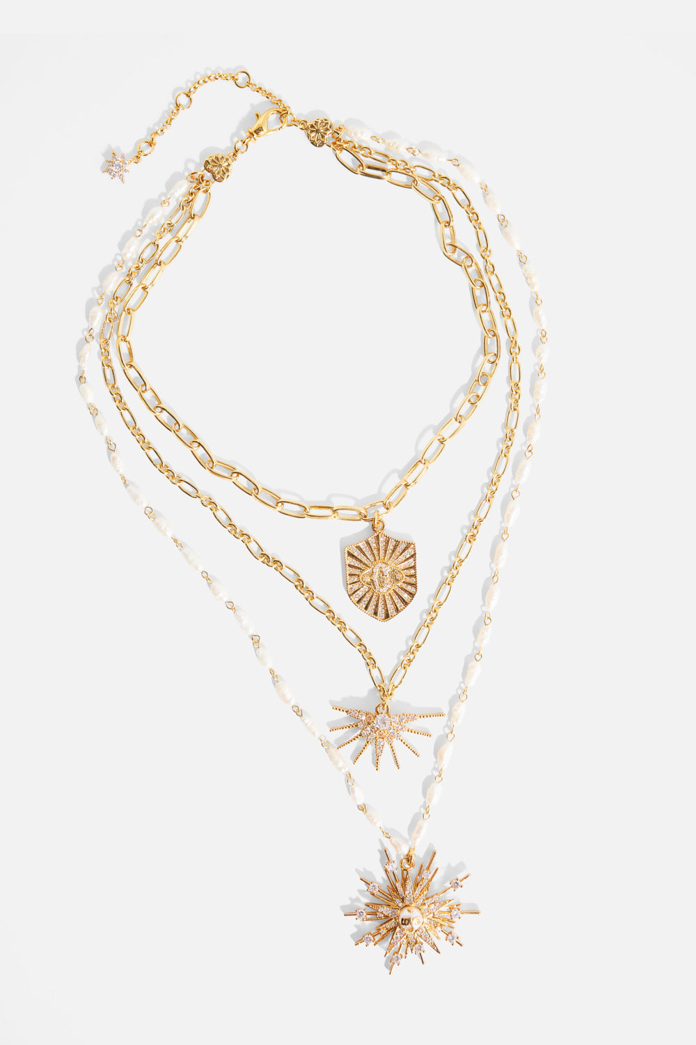 CAMILLA_00045296_HEIRLOOM_PENDANT_NECKLACE_GOLD_GHOST_1_9477cff9-63ec-4375-b464-3a5f17dad391